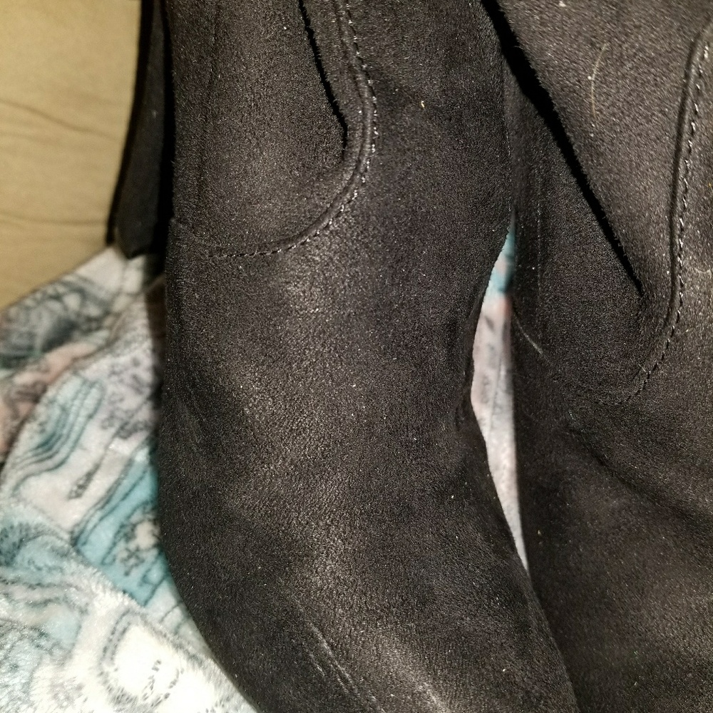 SOLD - Picture 2 of 4